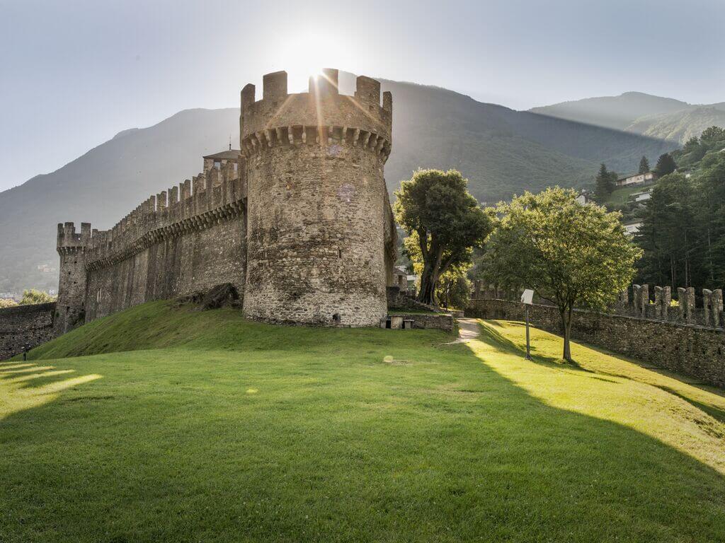 Castello Montebello (Bild: © Schweiz Tourismus, Foto: Markus Buehler-Rasom) 