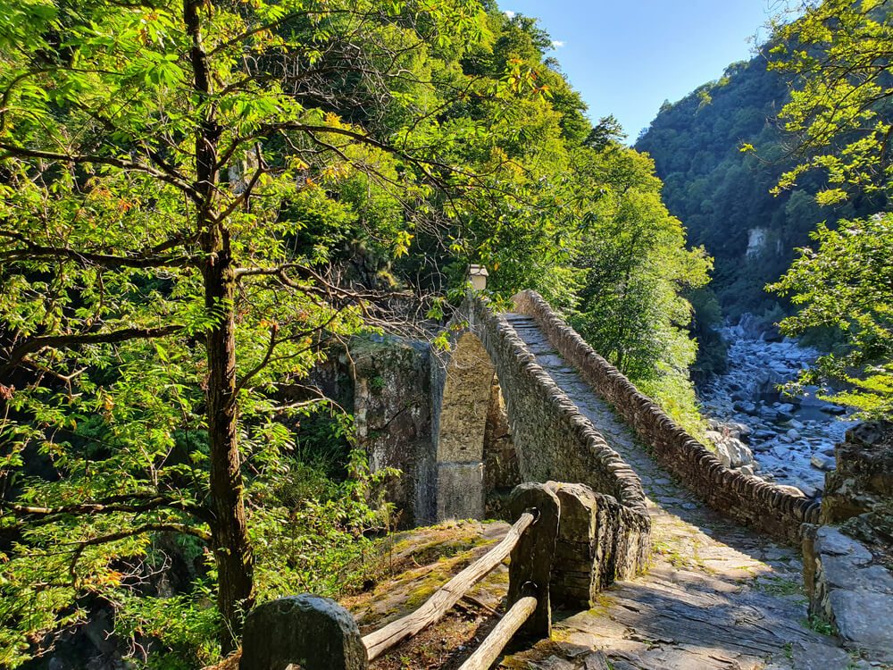 Römische Brücke im Maggiatal (Bild: Fonsi – shutterstock.com)