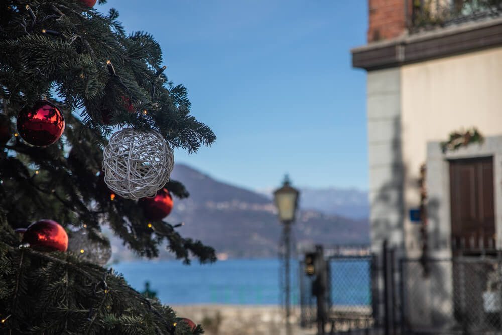 Weihnachten am Lago Maggiore (Bild: Oksana Kachkan - shutterstock.com)